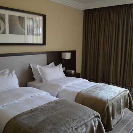 Hotel Pullman Lubumbashi Grand Karavia. Exterior foto